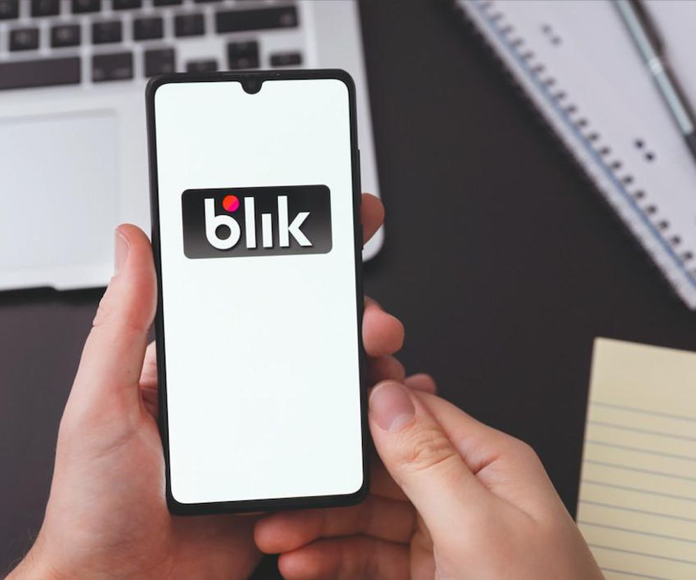  BLIK 