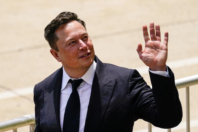 Elon Musk sprzedaje ostatni dom! Nie chce mieć niczego