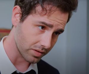 Melis awanturuje się z Feraye, a później podejrzewa, że Zeynep jest w ciąży z Cihanem.
