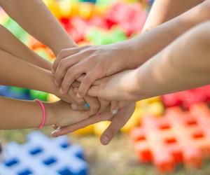 Stowarzyszenie Karuzela zaprasza na grupę wsparcia dla rodziców dzieci autystycznych 