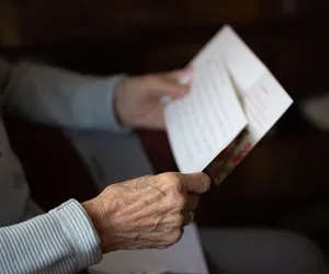 91-latka miała w brzuchu 60-letnie dziecko. Ten przypadek dotyka tylko niewielkiego procenta kobiet na całym świecie 
