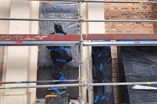 Remont Alei Zasłużonych na Starych Powązkach. Tak wyglądają groby Młynarskiego i Połomskiego