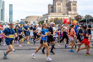 100 lat polskiego maratonu. Wielkie bieganie i liczne atrakcje dla mieszkańców w Warszawie