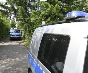 Policja na Osiedlu Przyjaźń w Warszawie 