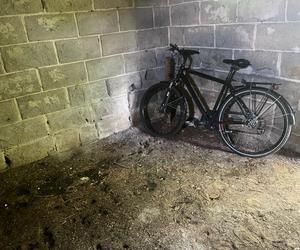 Szczerców: Ukradł rower pozostawiony pod sklepem. Zrobił to dla zakładu