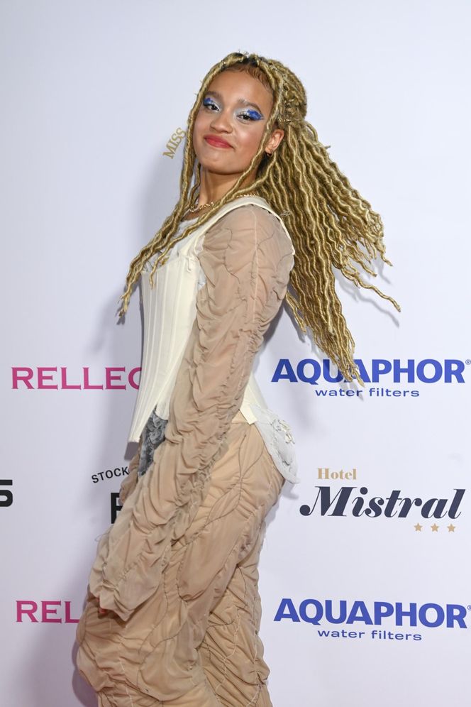 Sara James ma 17 lat i... szokuje wyglądem! Zobacz wszystkie metamorfozy