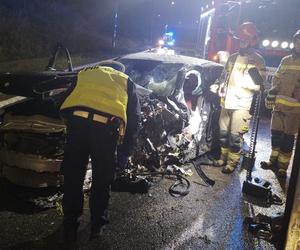 Tragiczny wypadek w Gdańsku. Nie żyje 30-letni kierowca mercedesa