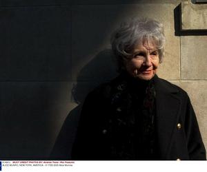 Alice Munro