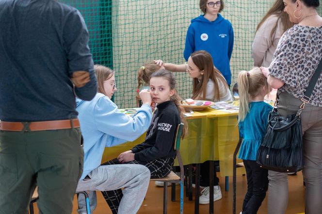 Na imprezie Babcie i Dziadkowie z Łukowa i okolic bawili się wspólnie ze swoimi dziećmi i wnuczętami