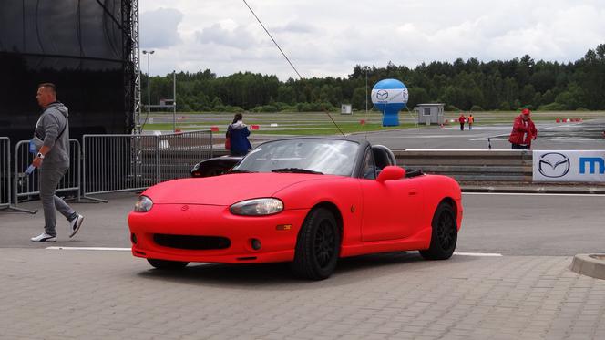 Mazda MX-5 - zlot 2014 fanów w Polsce na torze Jastrząb