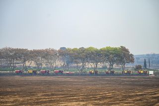 Francja walczy z największym pożarem w swojej historii. Co najmniej jedna osoba nie żyje