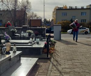 Przygotowania do Wszystkich Świętych Zamość