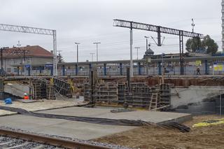 Modernizacja stacji Olsztyn Główny. Rozrasta się tunel na Zatorze i przybywa torów [ZDJĘCIA]