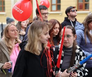 Kosmiczny korowód studencki przeszedł 9 maja ulicami Lublina