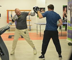 Pierwsza miłość, odcinek 3977: Iwo (Redbad Klynstra), Alan (Alan Andersz)