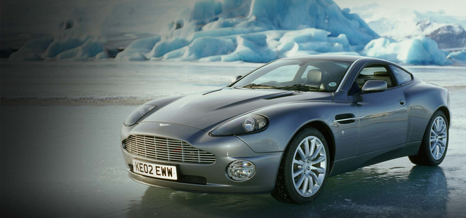 Aston Martin V12 Vanquish