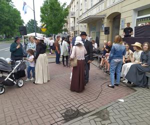 Siedlczanie mogli wsiąść w wehikuł czasu i zobaczyć ulicę Pułaskiego - Piękną sprzed stu lat