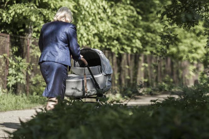 Zabrała wnuczka do lasu