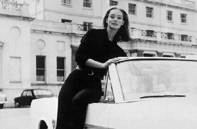 Tania Mallet