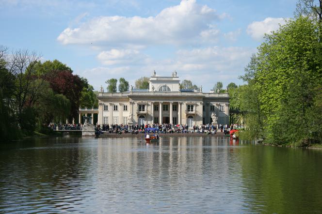 Łazienki Królewskie w Warszawie