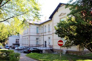 Niektóre budynki psychiatrii w Szpitalu Śląskim wyglądają jak z filmów grozy. Teraz to się zmieni