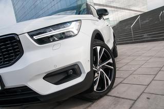 Volvo XC40 T5