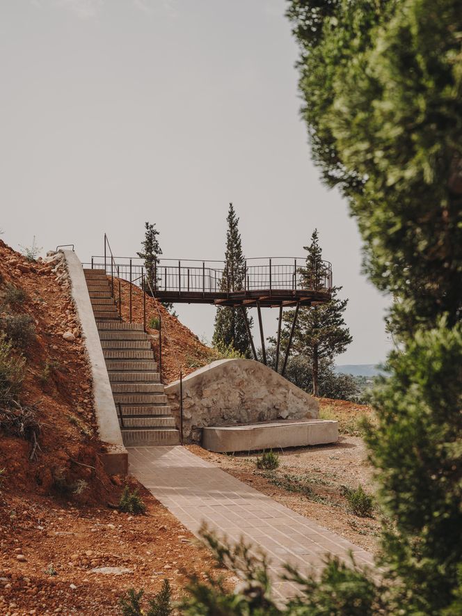 The Yellow Tile Road