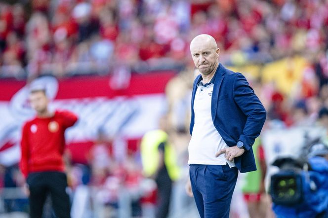  Widzew zepchnął Lechię w przepaść! Vuković mówi o jedności, rywale w głębokim kryzysie