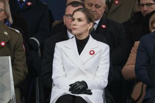 Marta Nawrocka jak Jolanta Kwaśniewska? Ekspertka oceniła strój Pierwszej Damy na 11 listopada