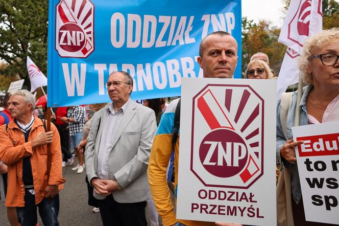 Protest nauczycieli w Warszawie (1.09.2025)