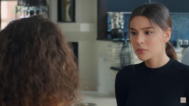 Melis zdemaskuje matkę Zeynep