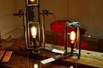 Lampy w stylu industrialnym z materiałów budowlanych