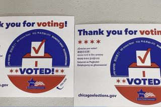 Early voting w Chicago trwa. Czy emigranci też mogą głosować?