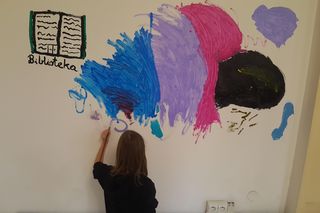 Do malowania zaproszono uczniów z bydgoskiej podstawówki