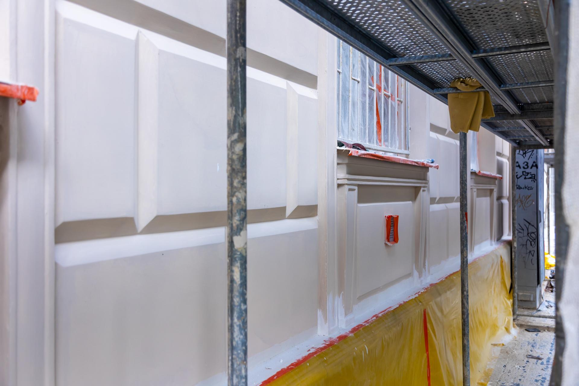 Budynek przy Chopina podczas modernizacji