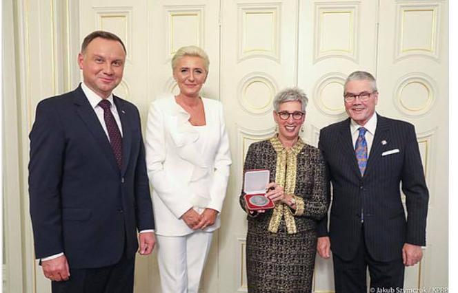 Agata Duda na wybiegu w Australii.