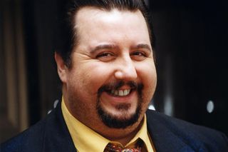 Dariusz Gnatowski zmarł 5 lat temu. Przekonaj się, czy dokończysz w quizie kultowe powiedzonka Boczka ze Świata według Kiepskich