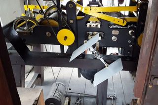 Na ratuszu w Lesznie czas stanął. Zegar przejdzie naprawę