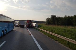 Utrudnienia na A4 za węzłem Skawina