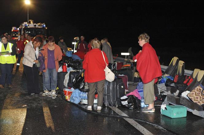 Węgry: Zderzenie autobusu i dwóch ciężarówek. 51 rannych 