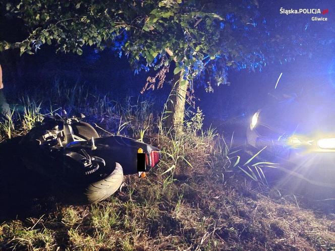 Chcieli przejechać się motorem bez uprawnień. Nie zatrzymali się do kontroli drogowej. Dwóch 16-latków czekają surowe konsekwencje