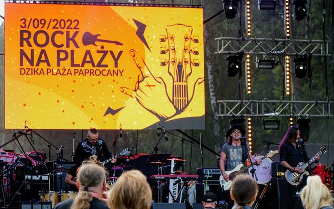 Zdjęcia z poprzedniej edycji imprezy "Rock na Plaży" 2022