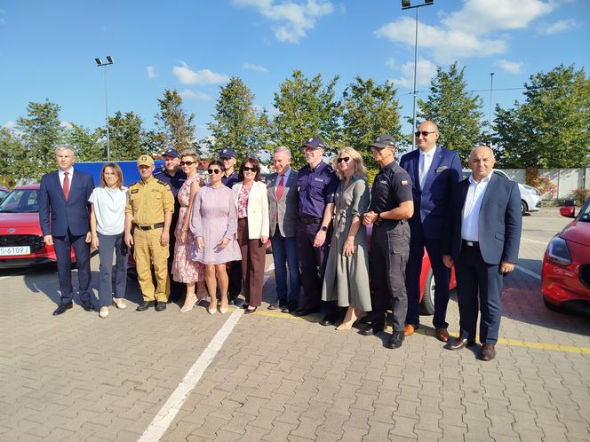 Siedlecki WORD wymienił starą flotę pojazdów egzaminacyjnych na nowe samochody marki Suzuki Swift