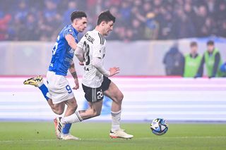 Gol Guala dał Legii wygraną na legendarnym obiekcie. Ruch w tabeli bez ruchu