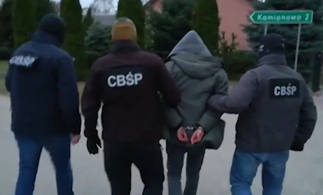 Porwanie w Białymstoku na osiedlu Dziesięciny. Porywacze wciągnęli do samochodu matkę z 3-letnim dzieckiem