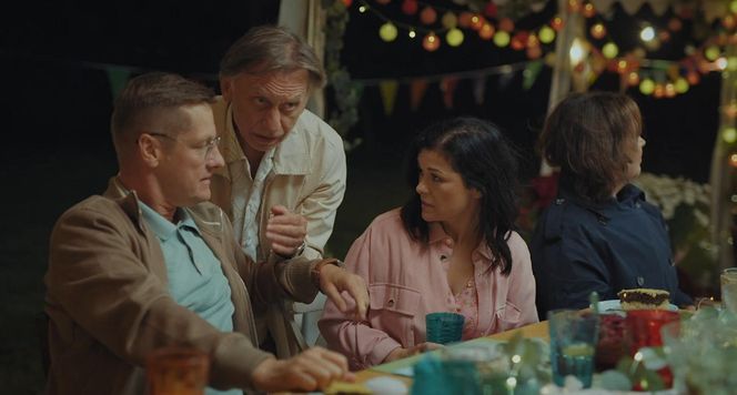 25 lat M jak miłość odcinek specjalny. Robert Żak (Krzysztof Tyniec), Piotrek (Marcin Mroczek), Kinga (Katarzyna Cichopek)