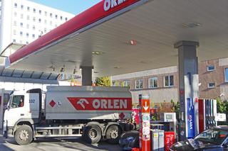 Poważne zmiany na Orlenie. Reforma płockiego koncernu dotknie prawie trzystu stacji paliw