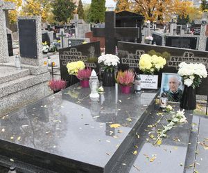 Tak wygląda grób byłego posła Jerzego Dziewulskiego