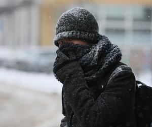 Wielka śnieżyca w Warszawie. Kiedy przestanie sypać? Zaskakująca prognoza