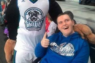 Po wypadku dawali Sebastianowi z Włocławka 2% szans na przeżycie. Mężczyzna walczy i potrzebuje pomocy